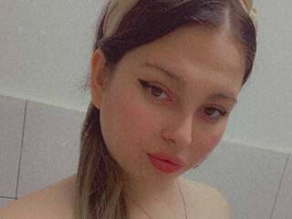 צ'אט וידאו ארוטי NicoleWest