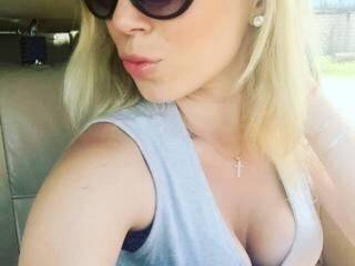 צ'אט וידאו ארוטי nika871