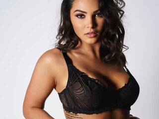 צ'אט וידאו ארוטי NikkiKay18