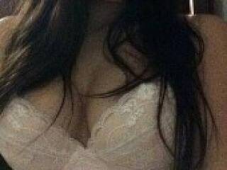 צ'אט וידאו ארוטי nikkimend