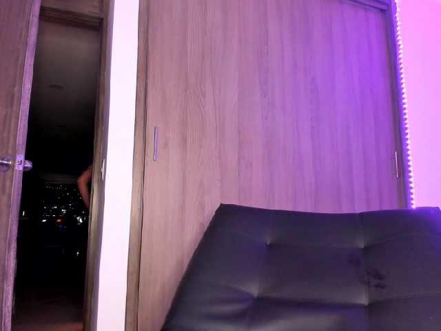 צילומי מסך משודרים nikollmonroy