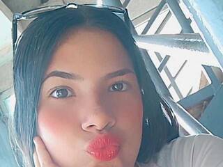 צ'אט וידאו ארוטי nikolpretty18