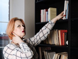 צ'אט וידאו ארוטי NikolRedMilf