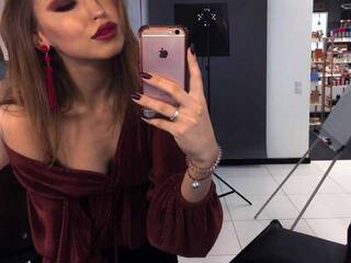 צ'אט וידאו ארוטי kikifox