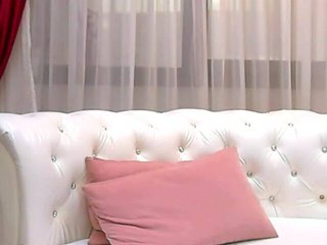 צילומי מסך משודרים NinaCrystal