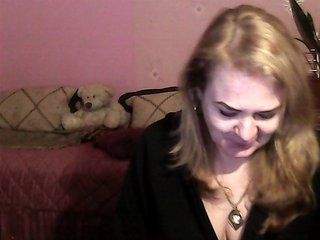 צ'אט וידאו ארוטי NinaKeil