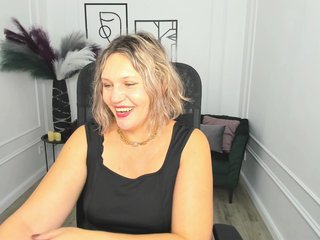 צ'אט וידאו ארוטי NinaStarle