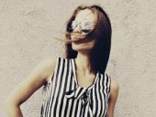 צ'אט וידאו ארוטי nisaaa