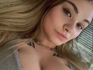 צ'אט וידאו ארוטי Nolovekisssme