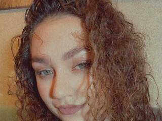 צ'אט וידאו ארוטי notamodel