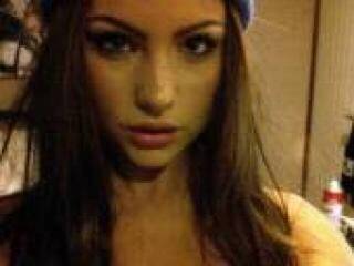 צ'אט וידאו ארוטי nytaeaster