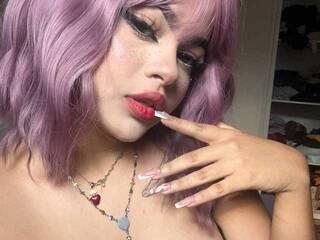 צ'אט וידאו ארוטי OdetteMoreau