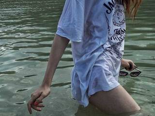 צ'אט וידאו ארוטי Octavia-_-