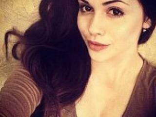 צ'אט וידאו ארוטי oktyabrinaa