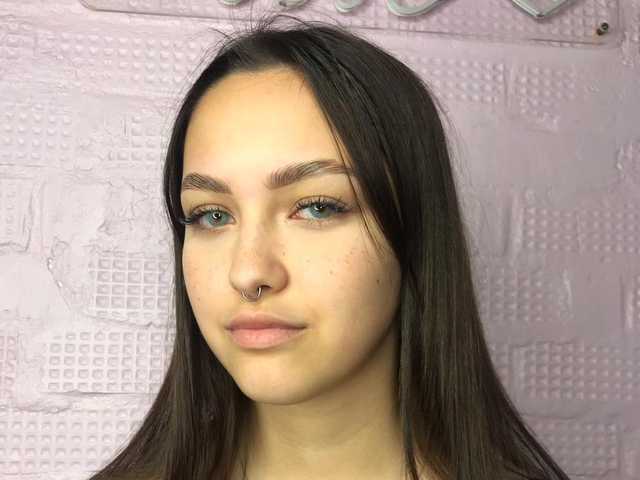 תמונה של הפרופיל OliviaDeabo