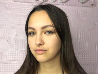 צ'אט וידאו ארוטי OliviaDeabo