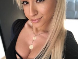 וידאו צ'אט ארוטי Onehotblonde