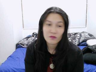 צ'אט וידאו ארוטי onlyLuxas23