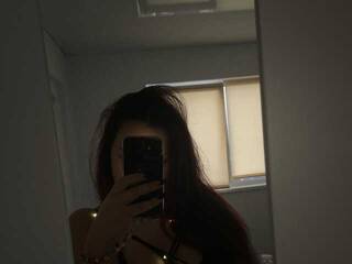 צ'אט וידאו ארוטי OpheliaMeoow