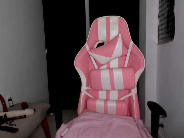 צילומי מסך משודרים OrgasmicGirls69