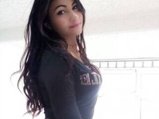 צ'אט וידאו ארוטי orianasoffia