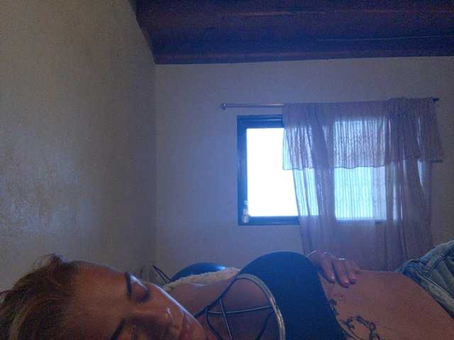 צילומי מסך משודרים ORIANATAYLOR