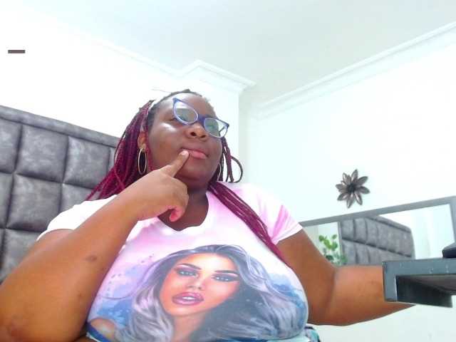 צילומי מסך משודרים pamybigboobs