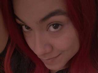 צ'אט וידאו ארוטי PandoraSun