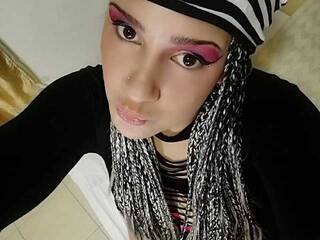 צ'אט וידאו ארוטי ParisRouse