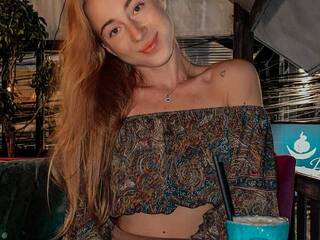 צ'אט וידאו ארוטי PassionCherry