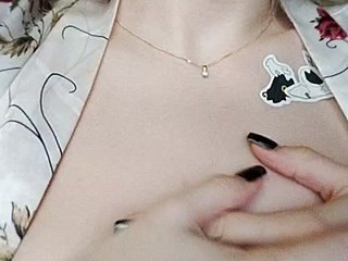 צ'אט וידאו ארוטי Merry_Kitties