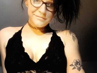 צ'אט וידאו ארוטי PennyXo