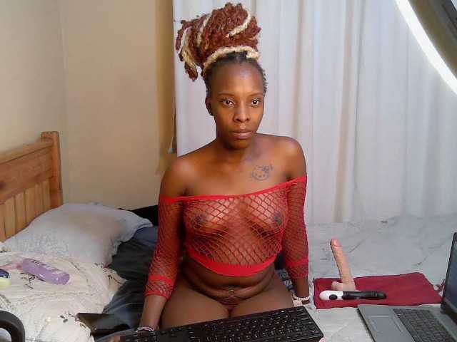 צילומי מסך משודרים Petite-Eriee