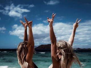 צ'אט וידאו ארוטי Petite-girls