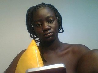 צ'אט וידאו ארוטי Petitegal