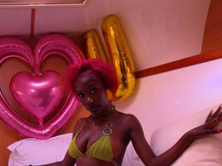 צ'אט וידאו ארוטי Petitelunar