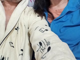 צ'אט וידאו ארוטי PhoenixAurora