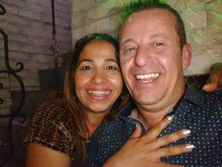 צ'אט וידאו ארוטי pinaswinger