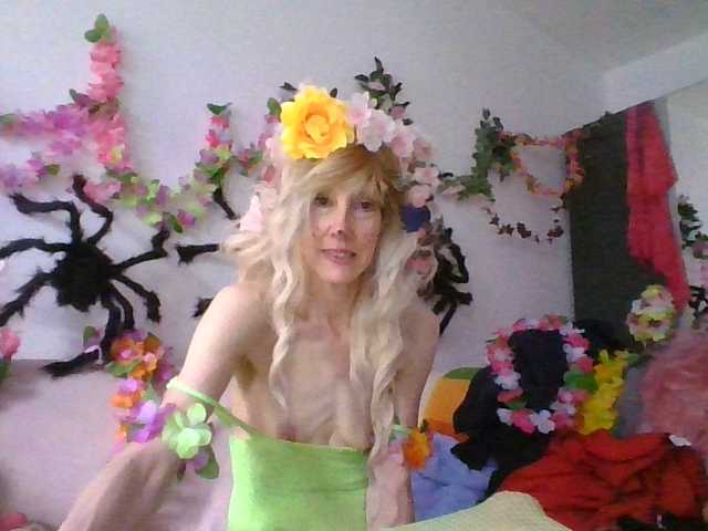 צילומי מסך משודרים pink-rainbow-flower12345