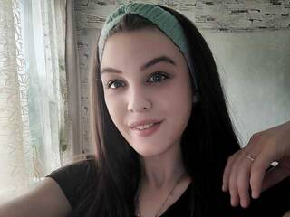 צ'אט וידאו ארוטי polina03