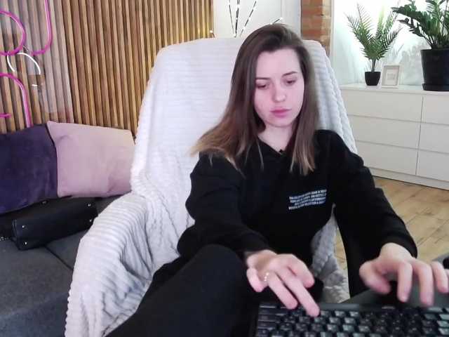 צילומי מסך משודרים PolinaPrada
