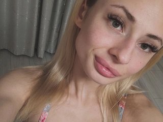 צ'אט וידאו ארוטי PollyMillees