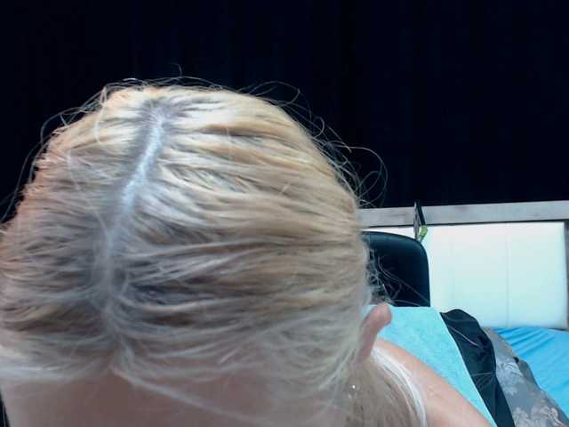 צילומי מסך משודרים PonyyTails