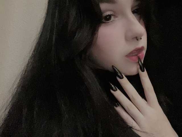 תמונה של הפרופיל PreciousBerry