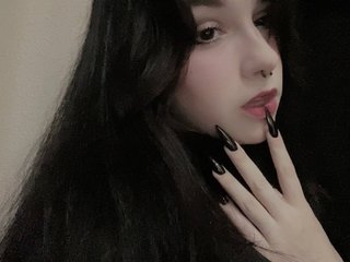 צ'אט וידאו ארוטי PreciousBerry