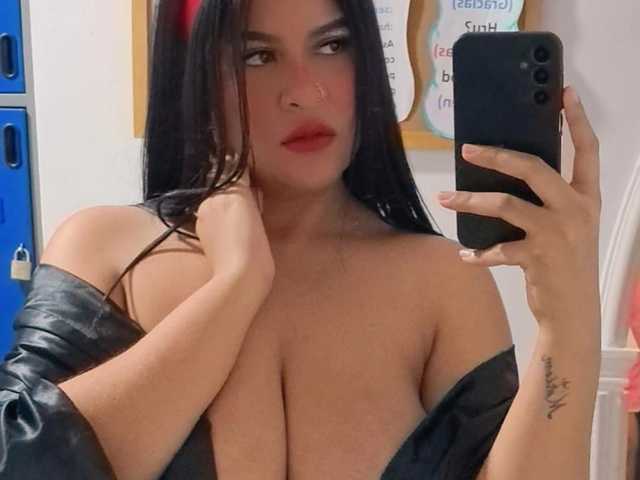 תמונה של הפרופיל Pretty-BigBoobs