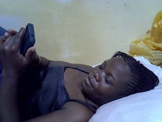 צ'אט וידאו ארוטי Pretty-doll