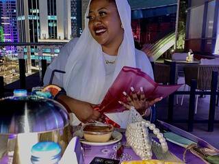 צ'אט וידאו ארוטי Pretty-Ebony