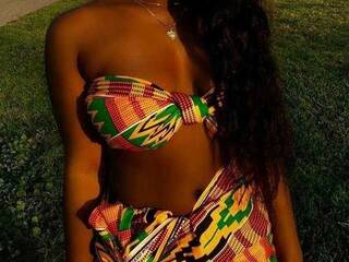 צ'אט וידאו ארוטי PrettyBelly