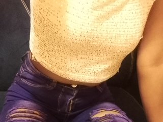 צ'אט וידאו ארוטי Prettybii